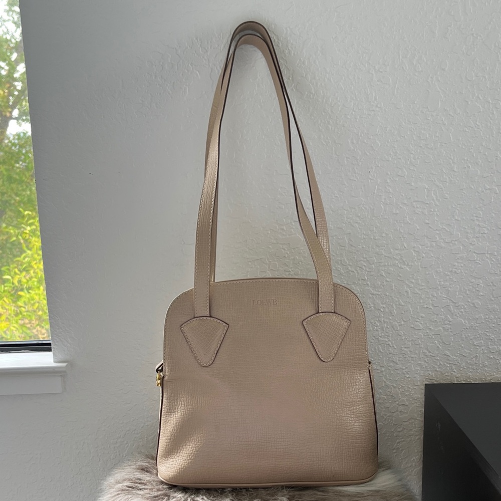 Loewe Beige Vintage Shoulder Bag